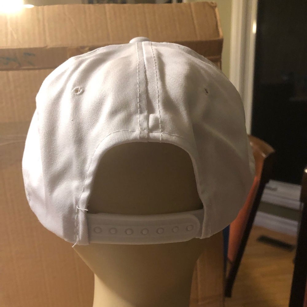 V8 Racing hat - Picture 3 of 5